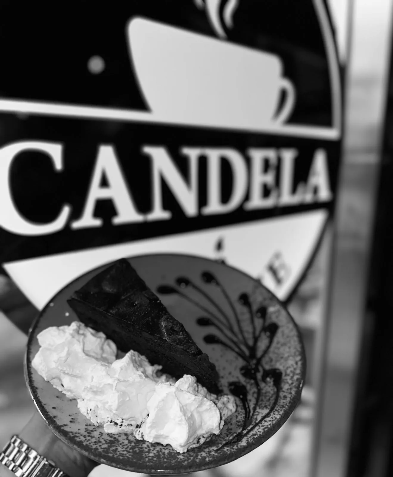Cafémiljö och sittplatser på Candela Coffee i Nordstan