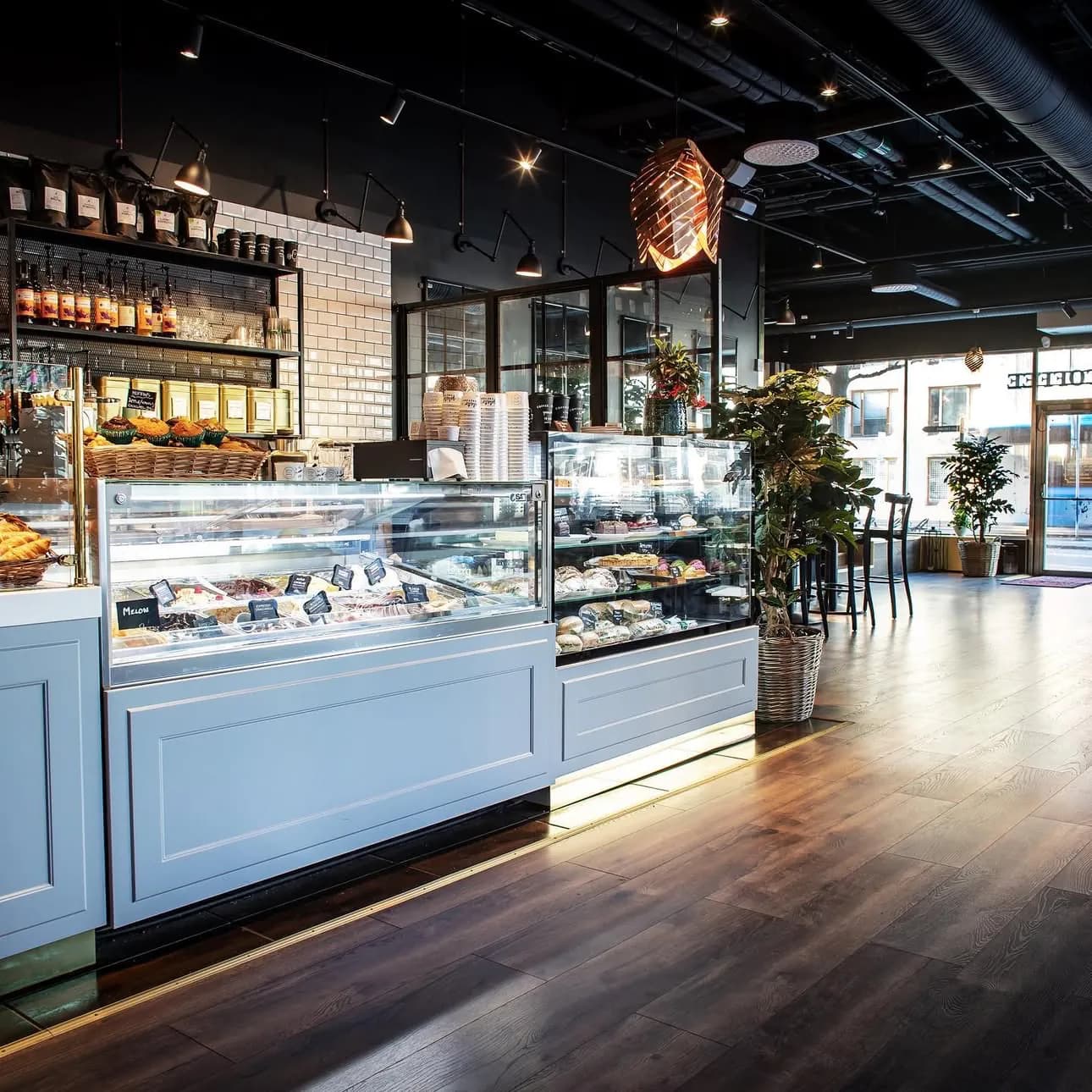 Interior of Candela Coffee in Nordstan showing the coffee counter, pastries and seating